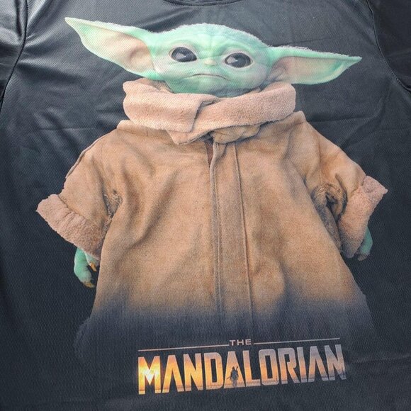 Star Wars Mandalorian Tee Shirt Men Grogu Yoda Graphic Knit Short Sleeve Top - Picture 2 of 11